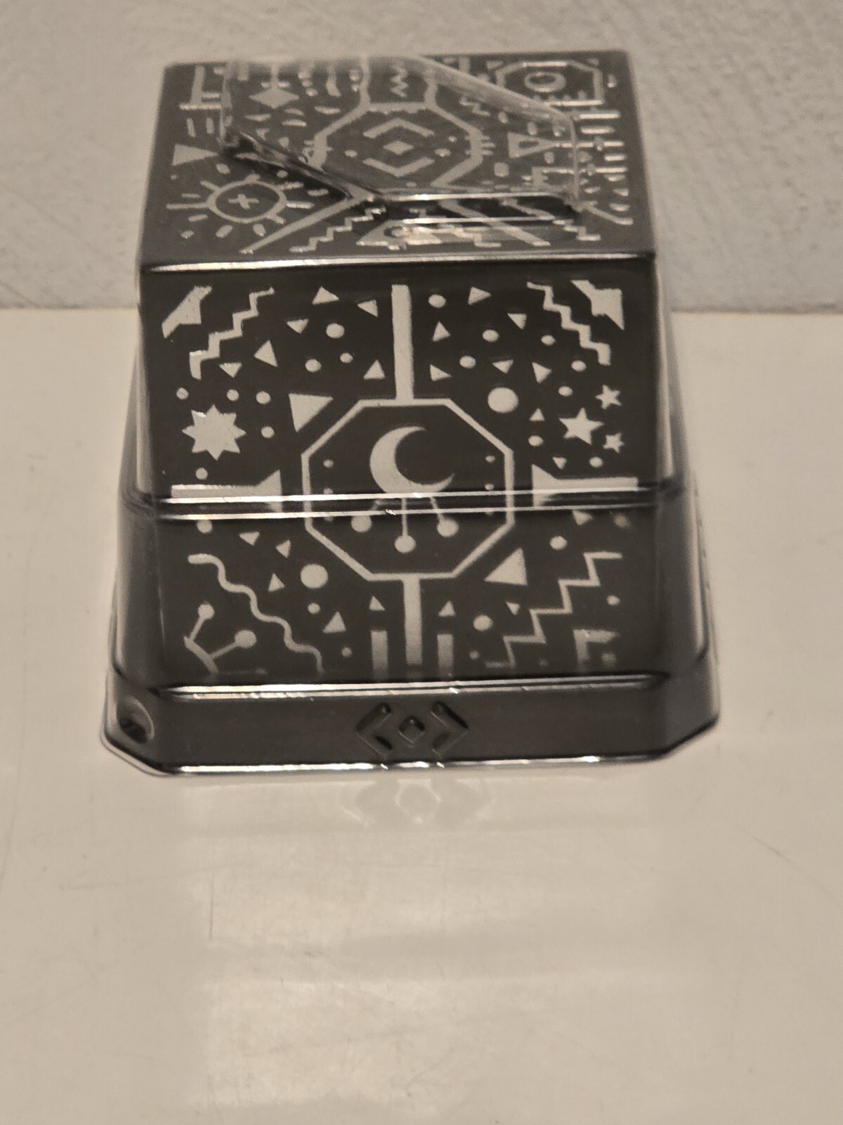 Merge Cube Holographic Handheld AR/VR Holograms