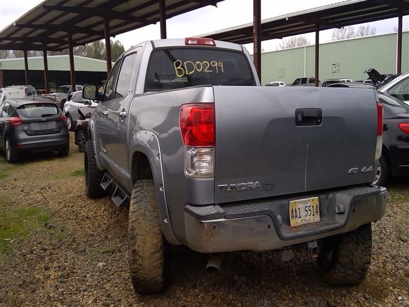 Chassis ECM Communication Multimedia Interface Fits 12-13 TUNDRA 579345