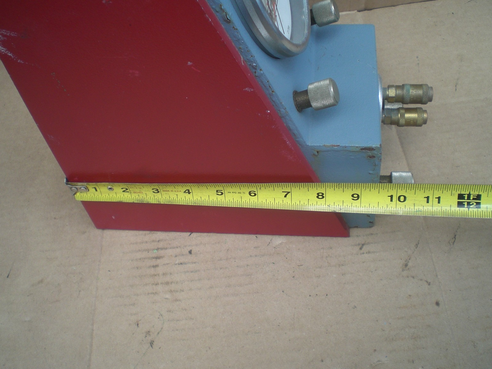 Moore Products precision air gage model 824L
