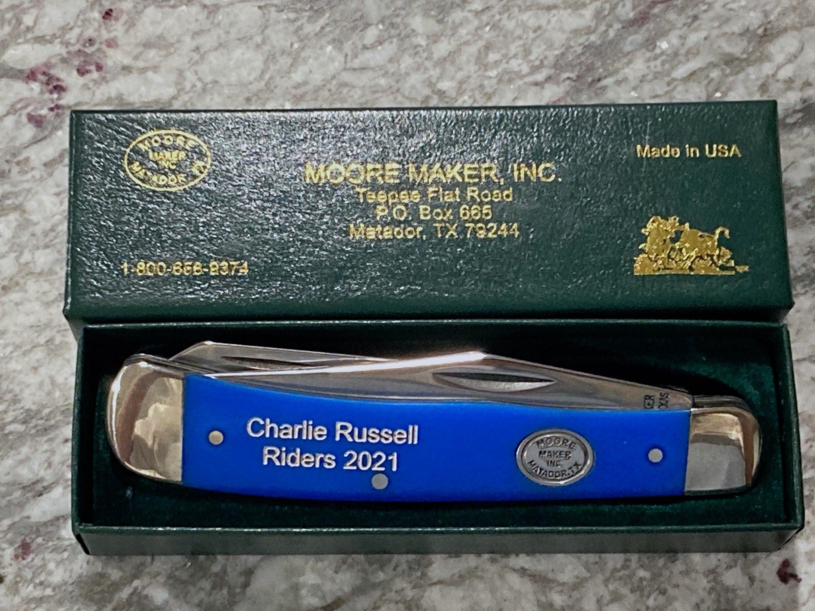 Moore Make Matador Texas 3202B – 4 1/8″ BLUE DELRIN TRAPPER Knife Ranch Rodeo