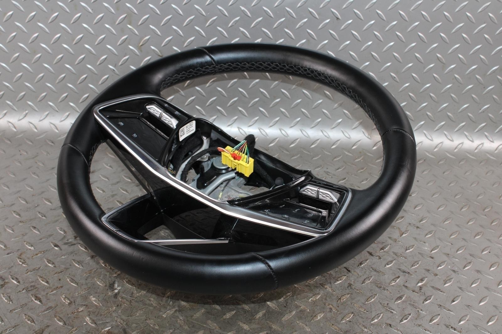 23-25 LYRIQ Black Leather Driver Column Steering Wheel Controls OEM Factory