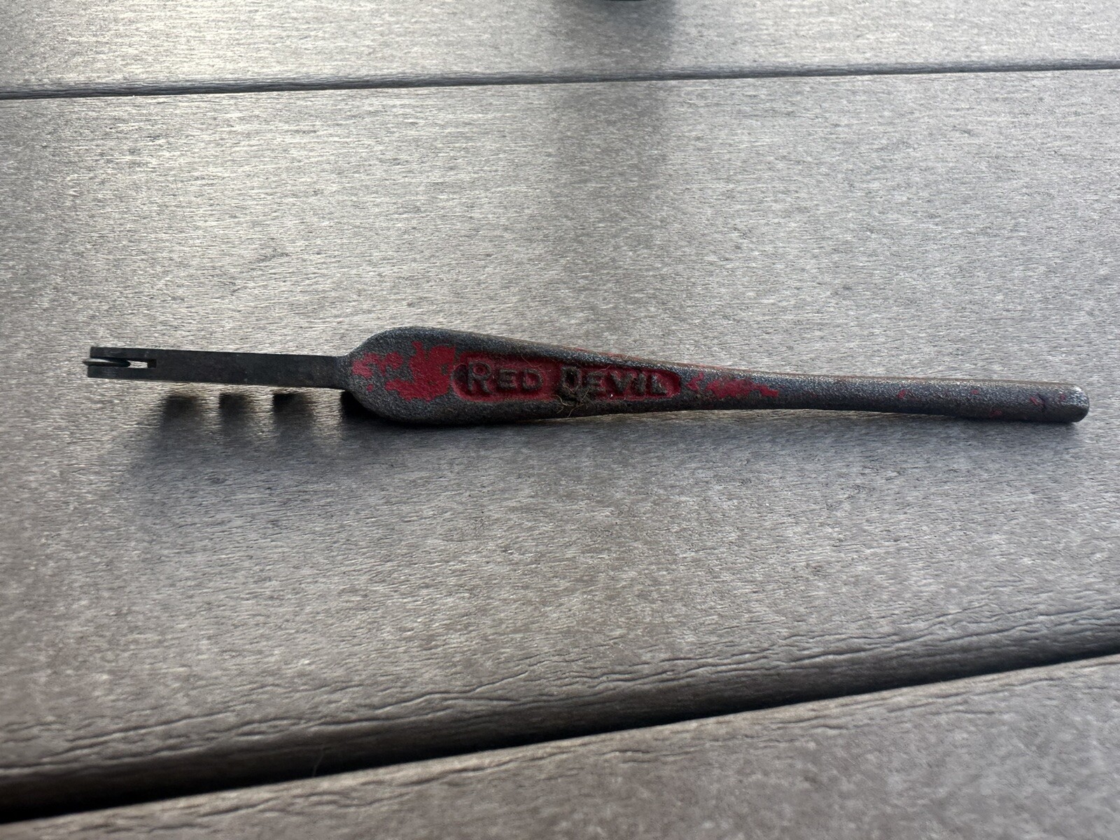Vintage Glass Cutter Red Devil Number 024 Made In The USA