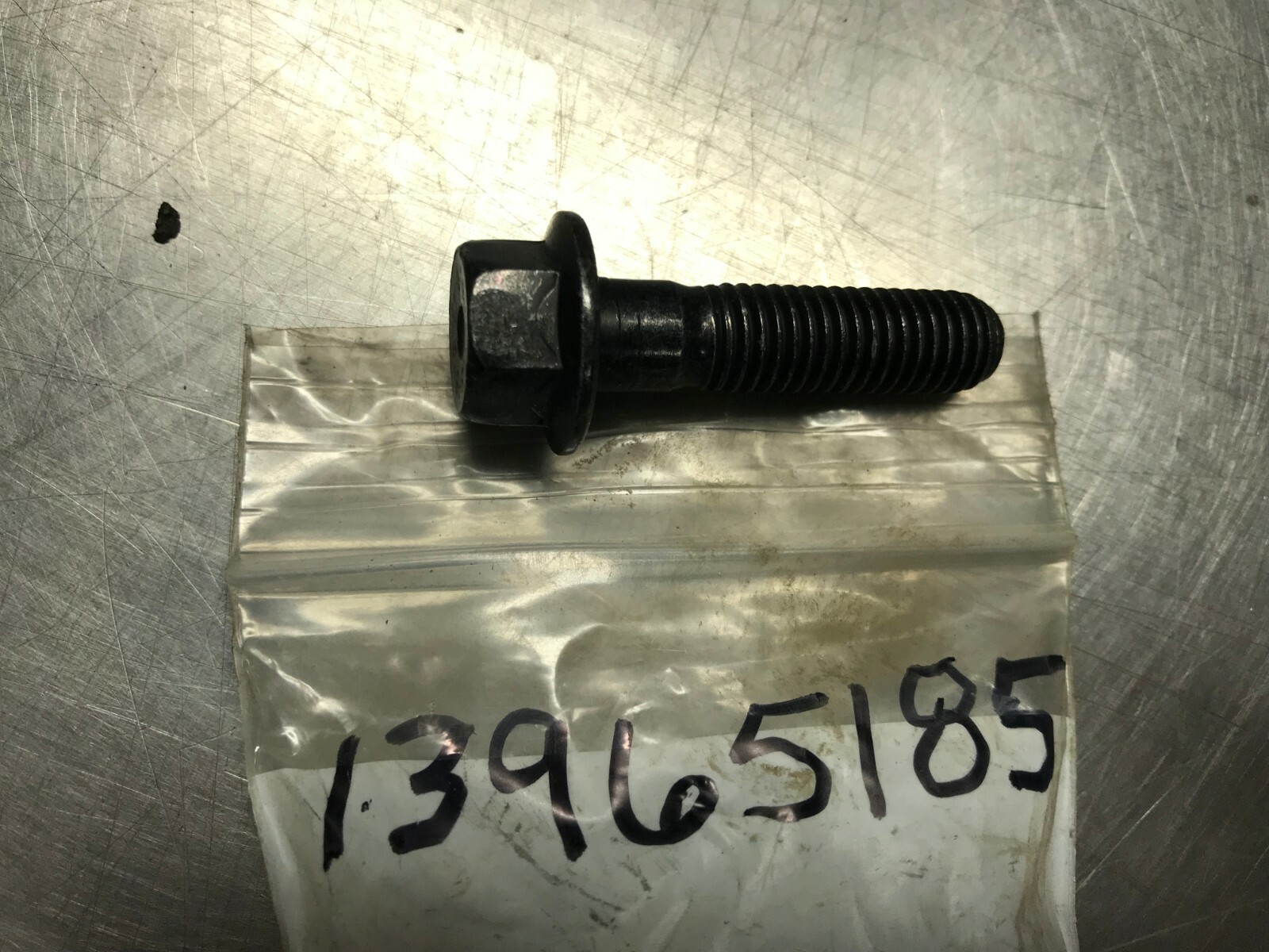 13965185 GENUINE Volvo  FLANGE SCREW  QTY of 2  Ingersoll Rand VOE13965185