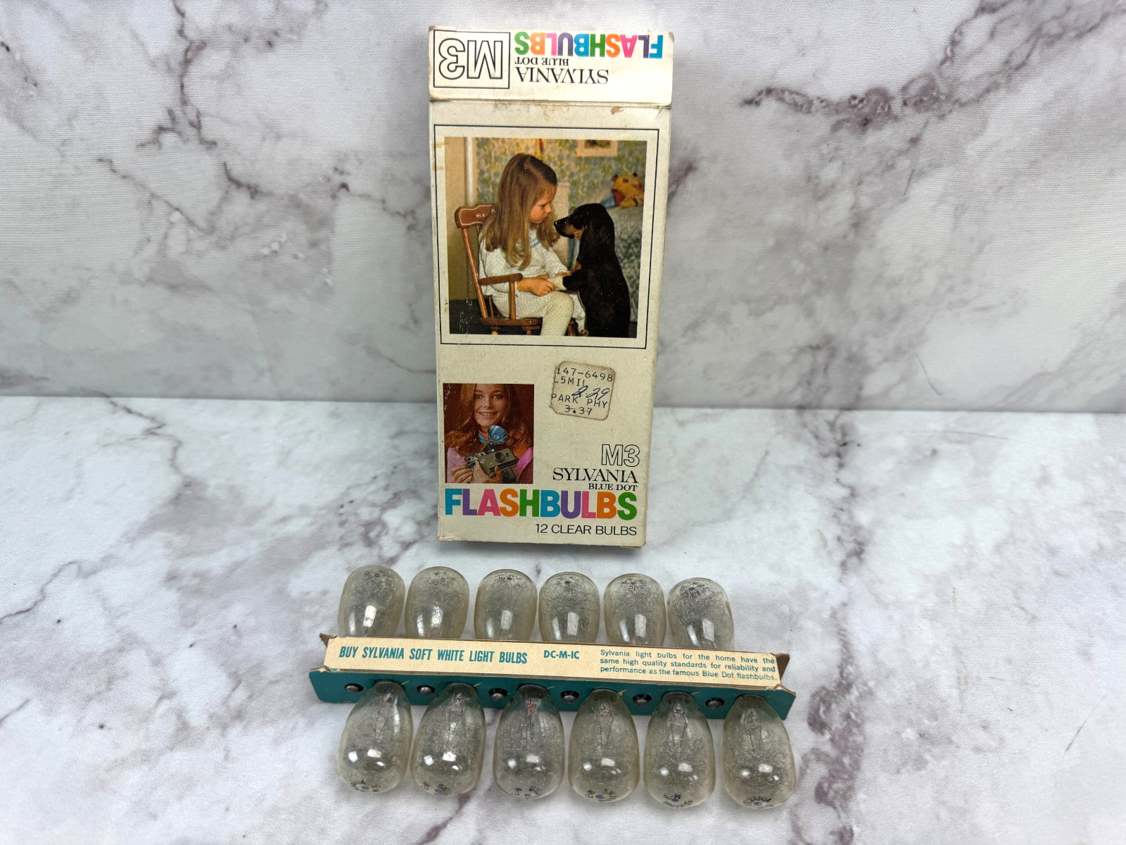 SYLVANIA Blue Dot M3 FLASHBULBS Open Box of 12 Clear Bulbs