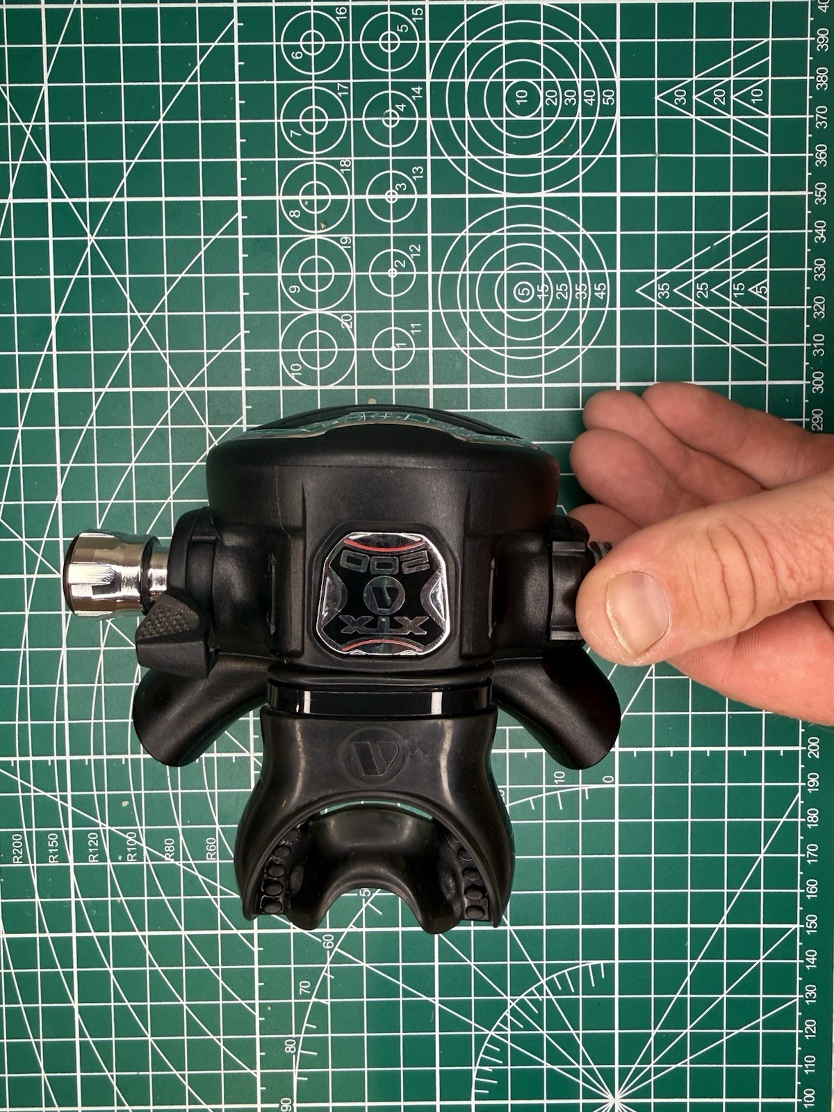 Apeks XTX200 Second Stage Regulator- WOW