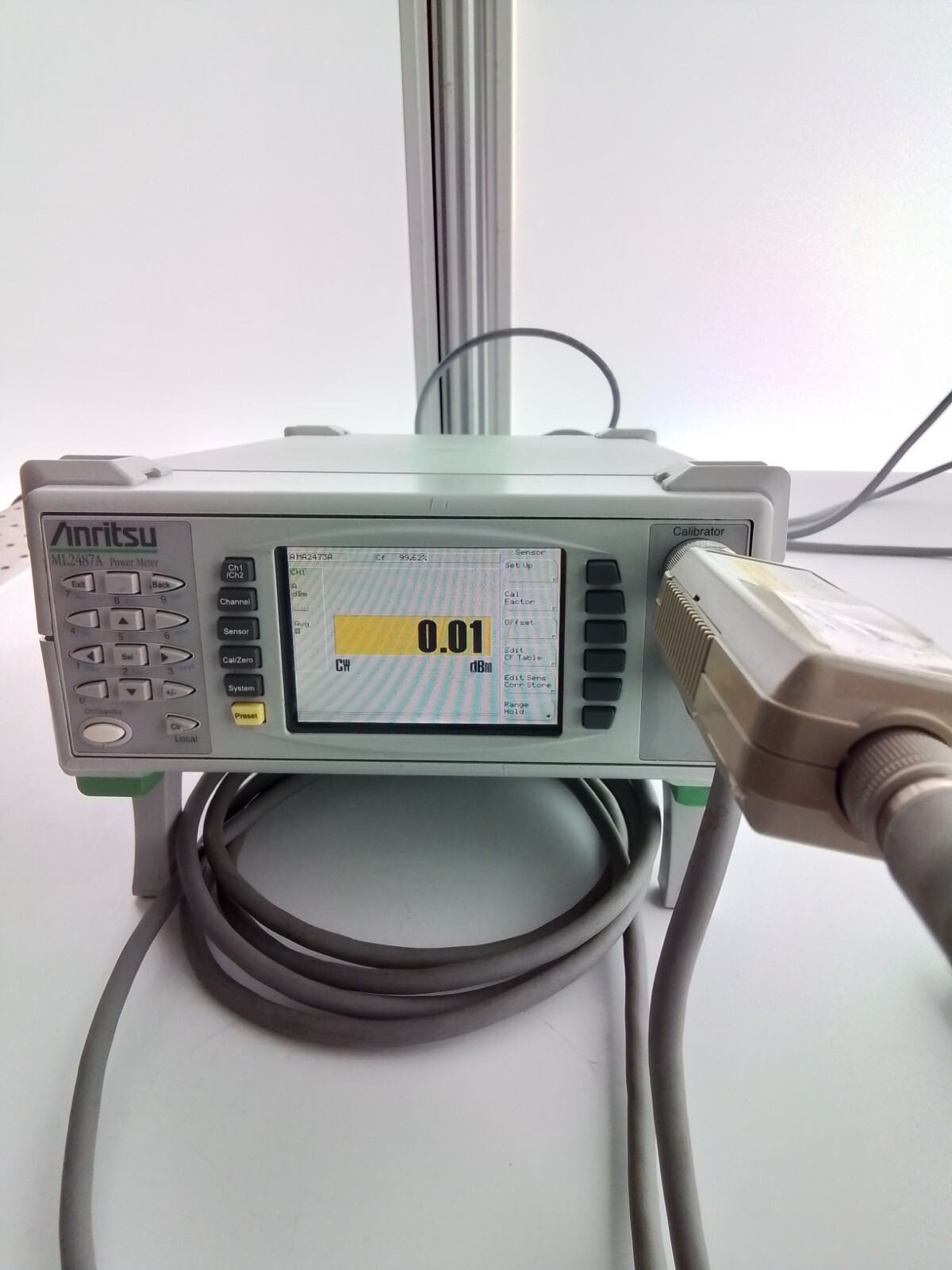 Anritsu ML2487A power Meter ( no accessories)