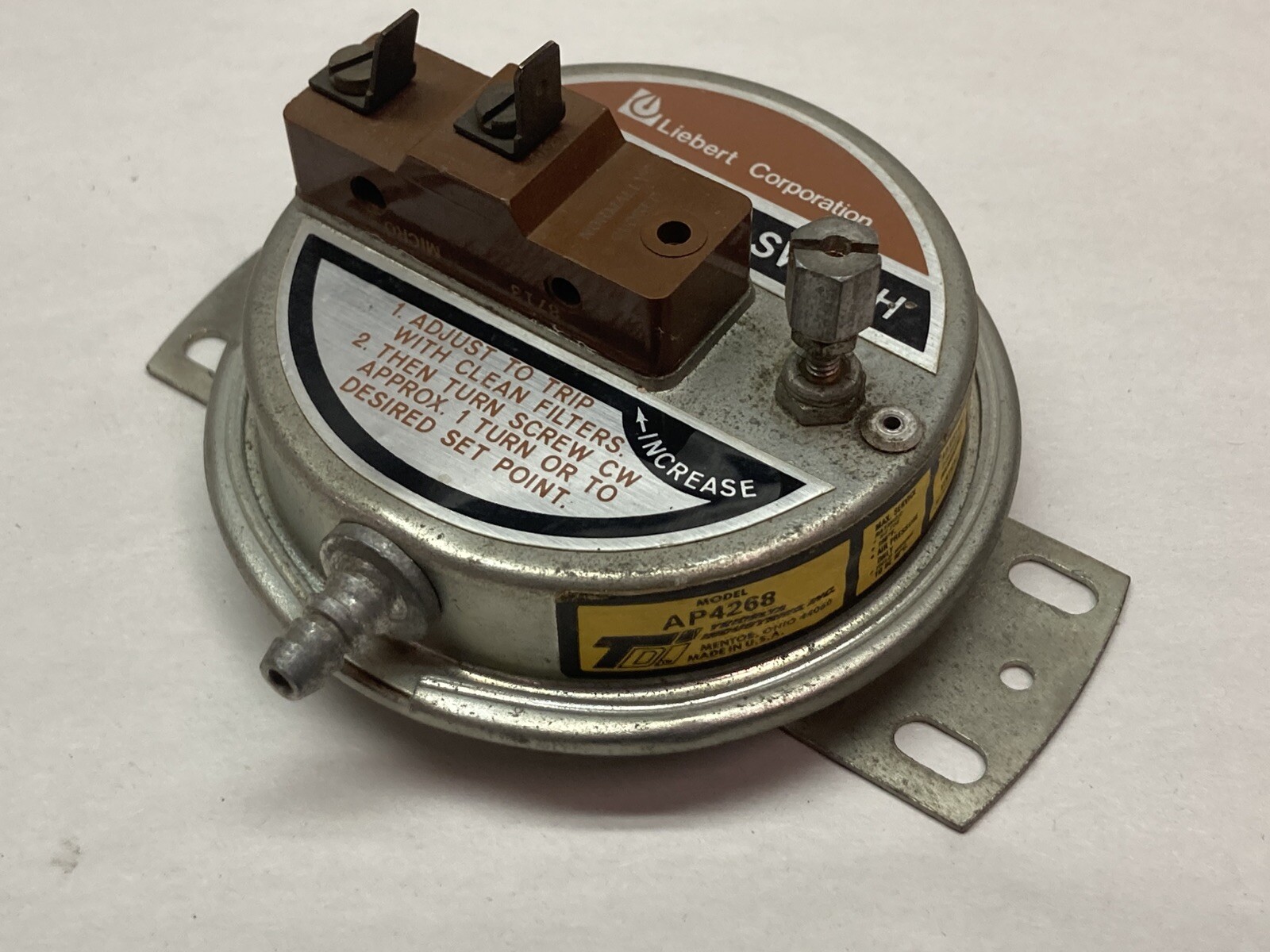 TDI,AP4268,Liebert Filter Clog Switch