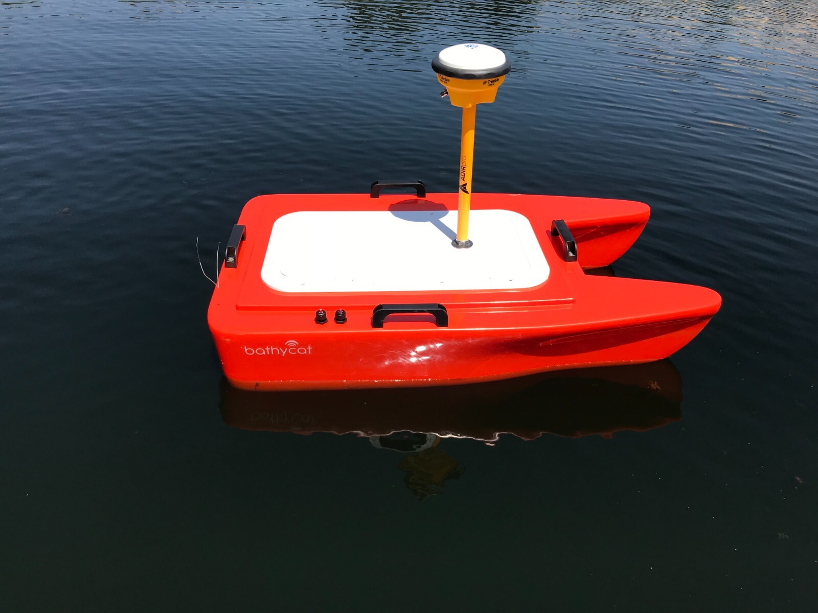 USV RC  unmanned bathymetric survey boat single beam echo sounder sonar drone