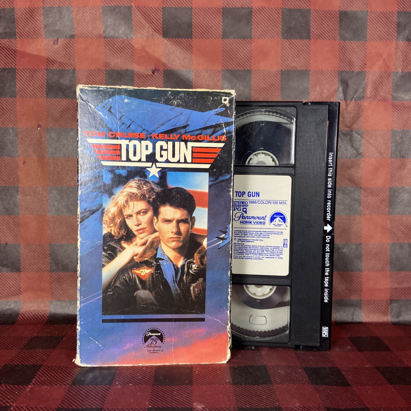 Top Gun (VHS, 1987) Tom Cruise Val Kilmer Kelly McGillis Anthony Edwards