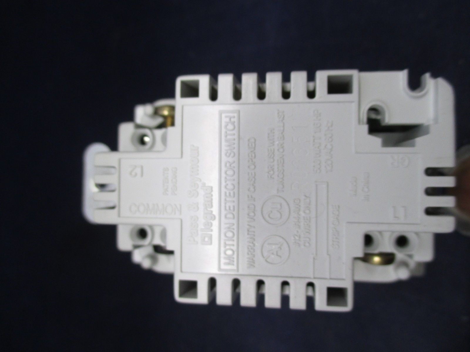 Pass & Seymour MCB-WCC4 Motion Activated Switch new