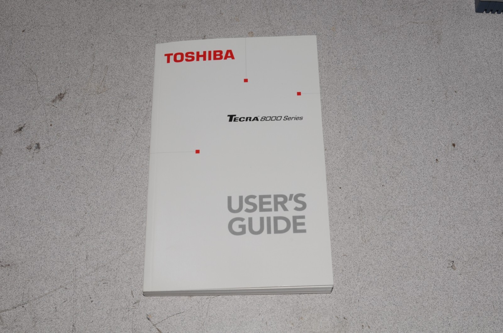 TOSHIBA TECRA 8000 SERIES USERS GUIDE, new old stock