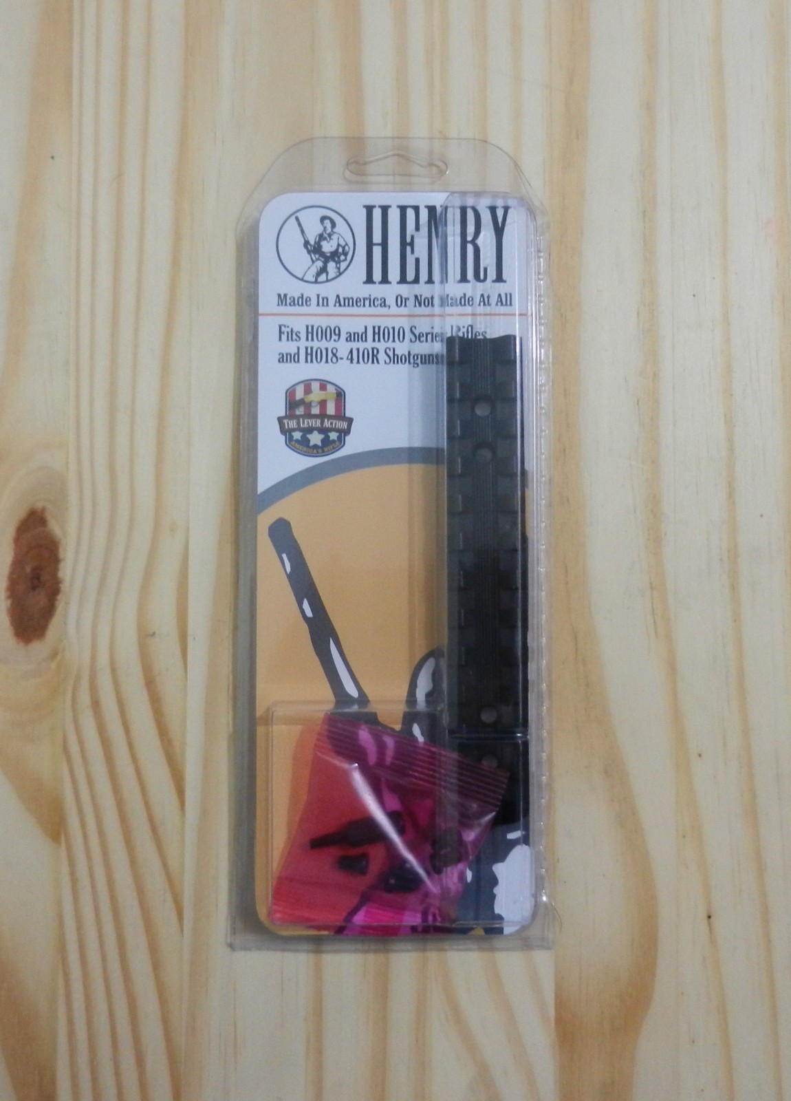 Henry EGW Pic Rail Mount; Fits H009-H010 Rifles, H018-410R Shotguns; HEGW910PR