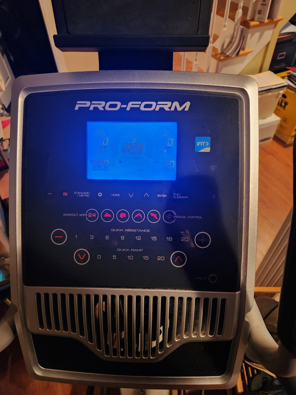 PRO-FORM ENDURANCE 720E ELLIPTICAL- SLIGHTLY USED