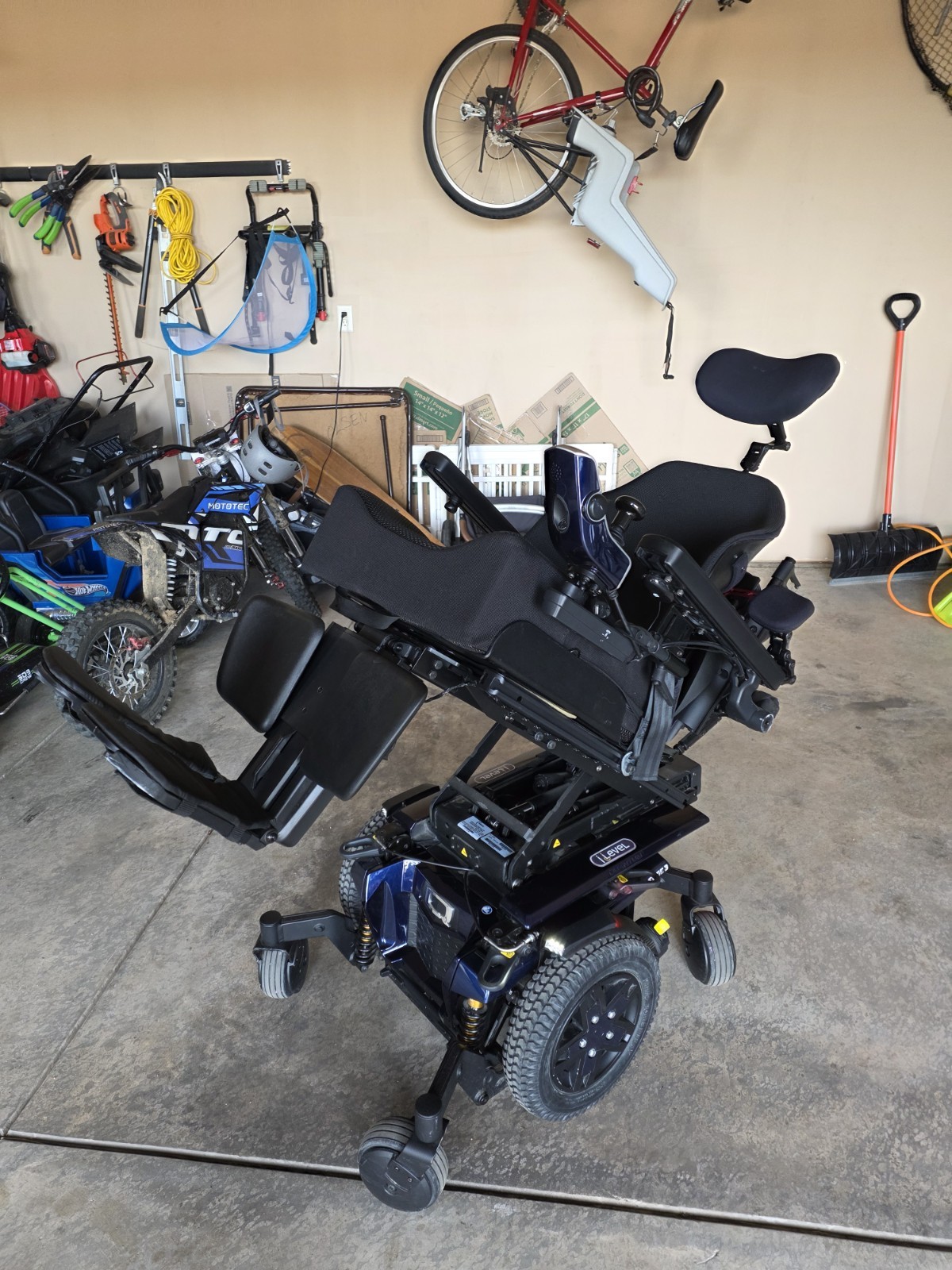 Quantum EDGE3 Power Tilt Wheelchair