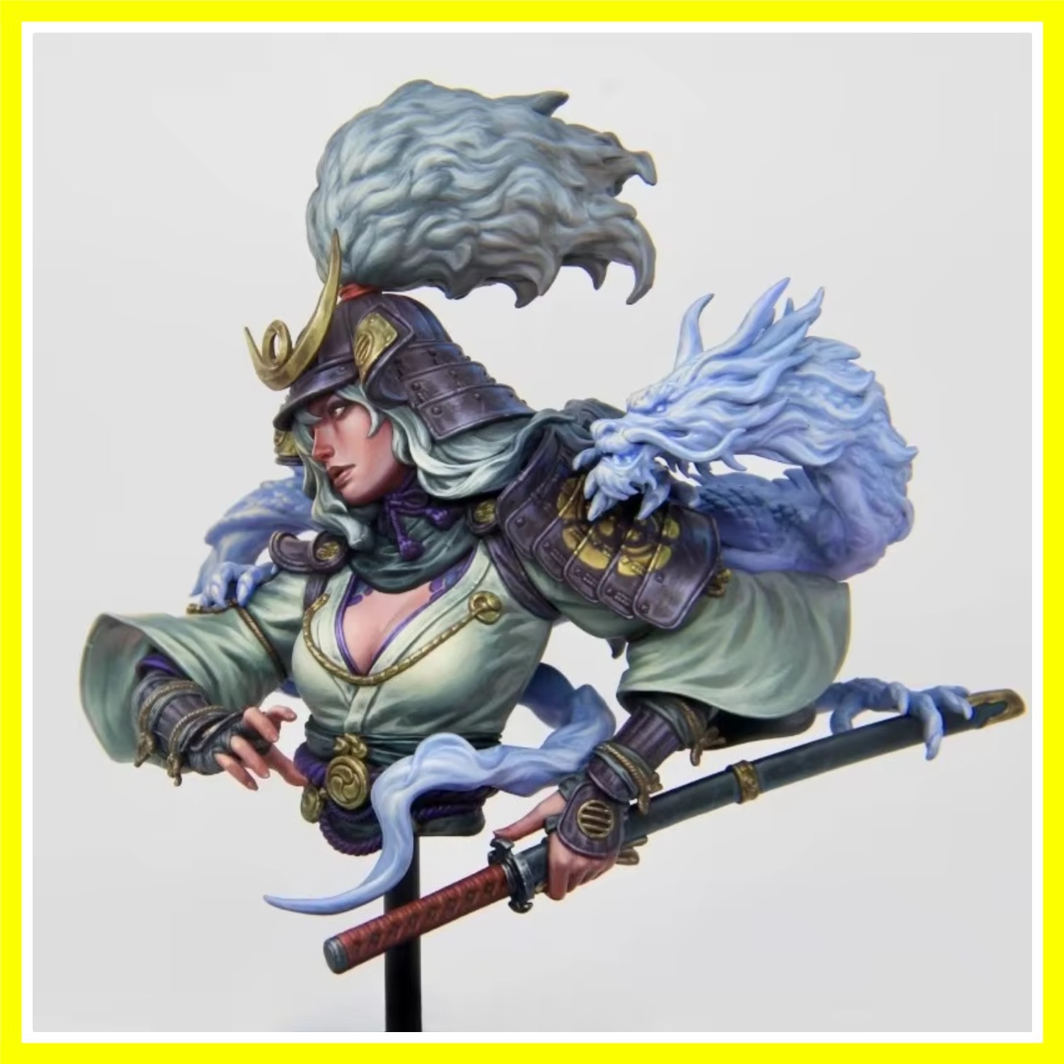 1/10 Scale Die-Cast Resin Bust Model Kit Female Warrior & Dragon Statue Unass...