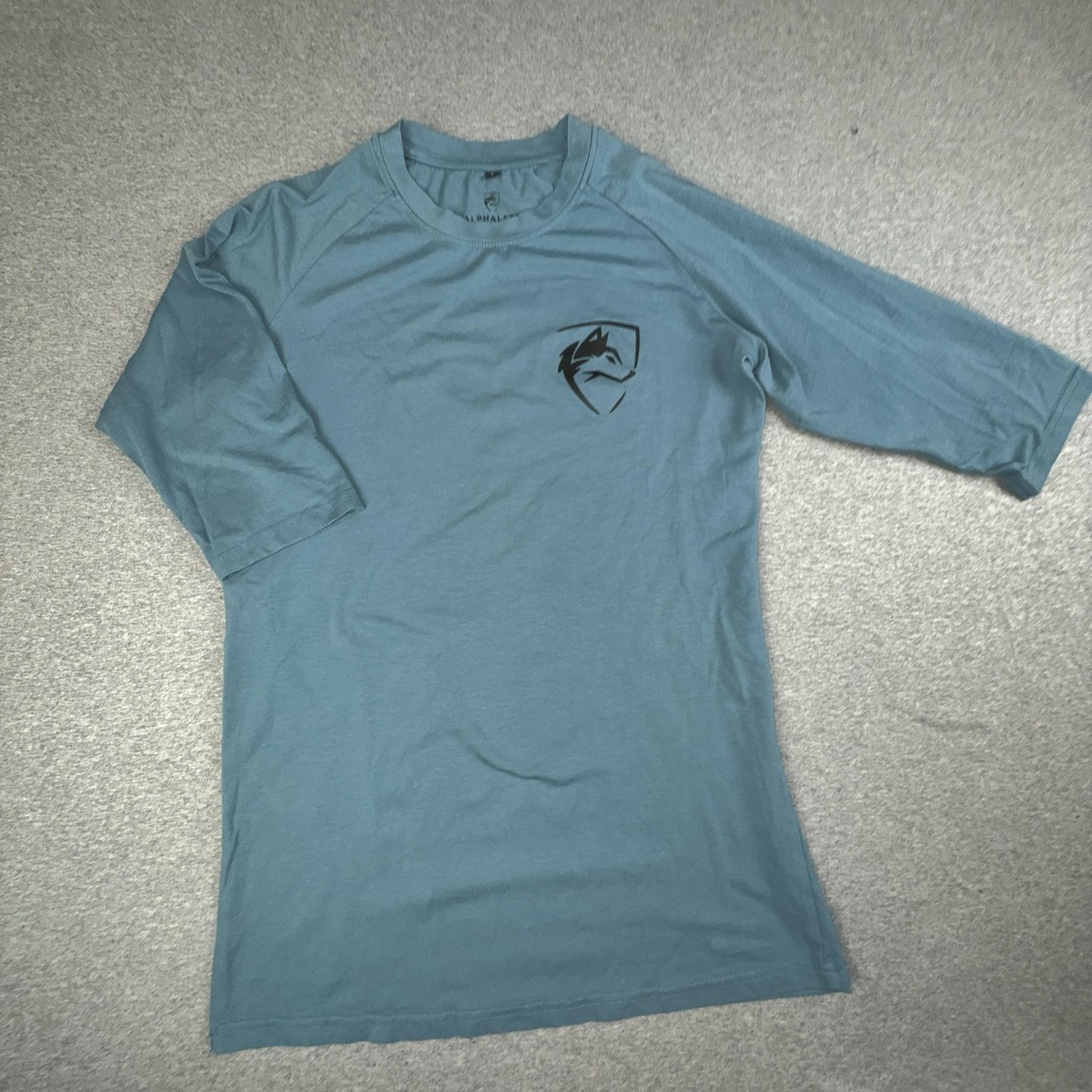 Alphalete Shirt Mens Small Blue Logo Raglan 94% Cotton 6% Spandex Athletic