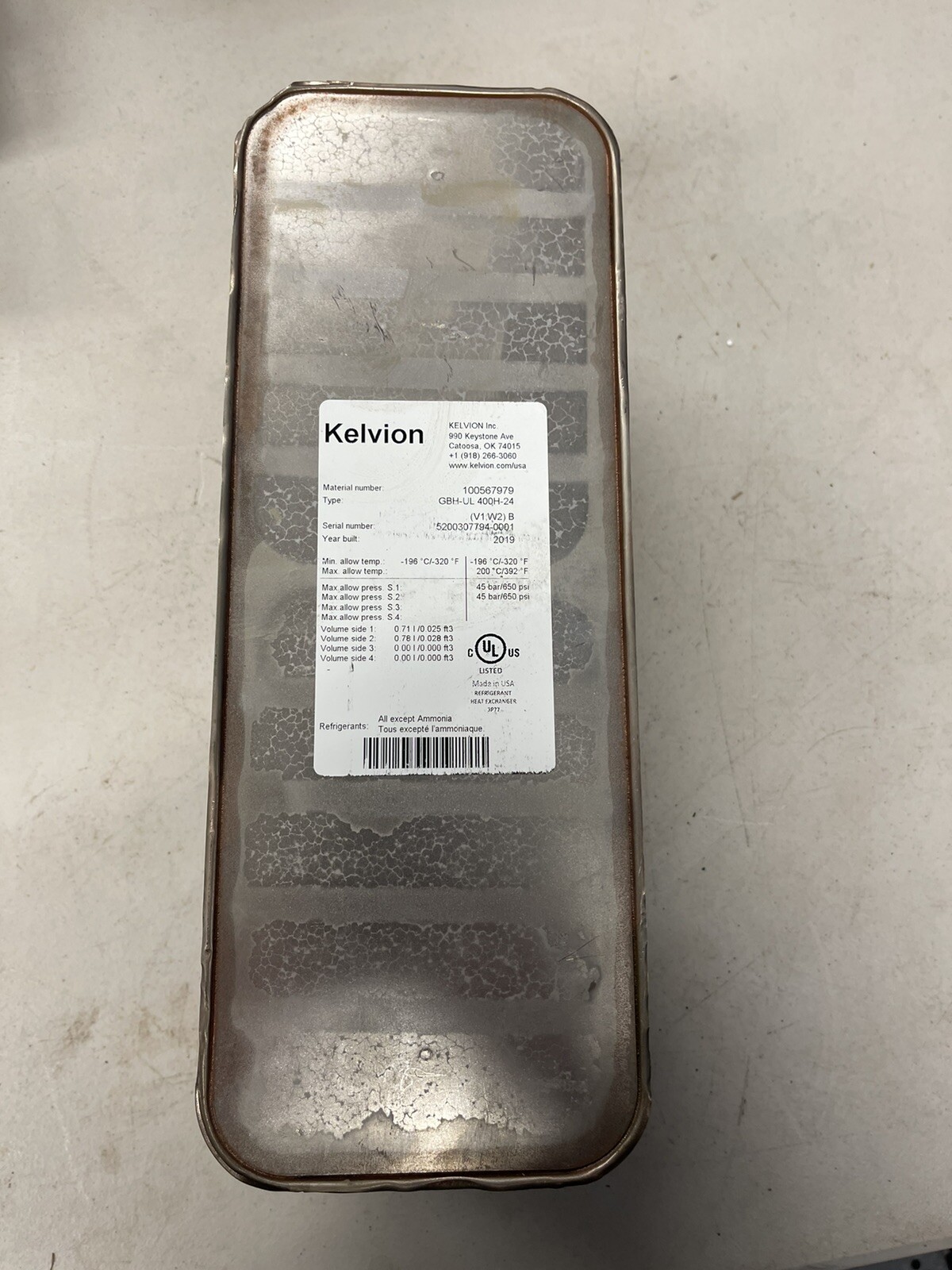 New Kelvion Heat Exchanger 100567979 GBH-UL 400H-24 Some Shelve Dings