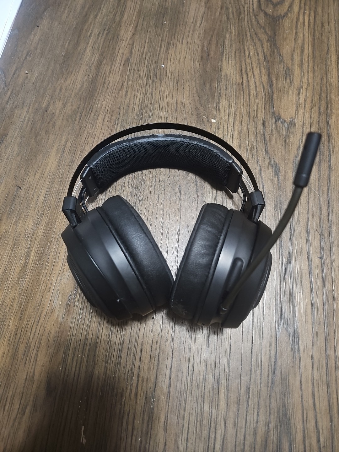 Razer Nari Essential RC30-026901 Wireless Gaming Headset - Black