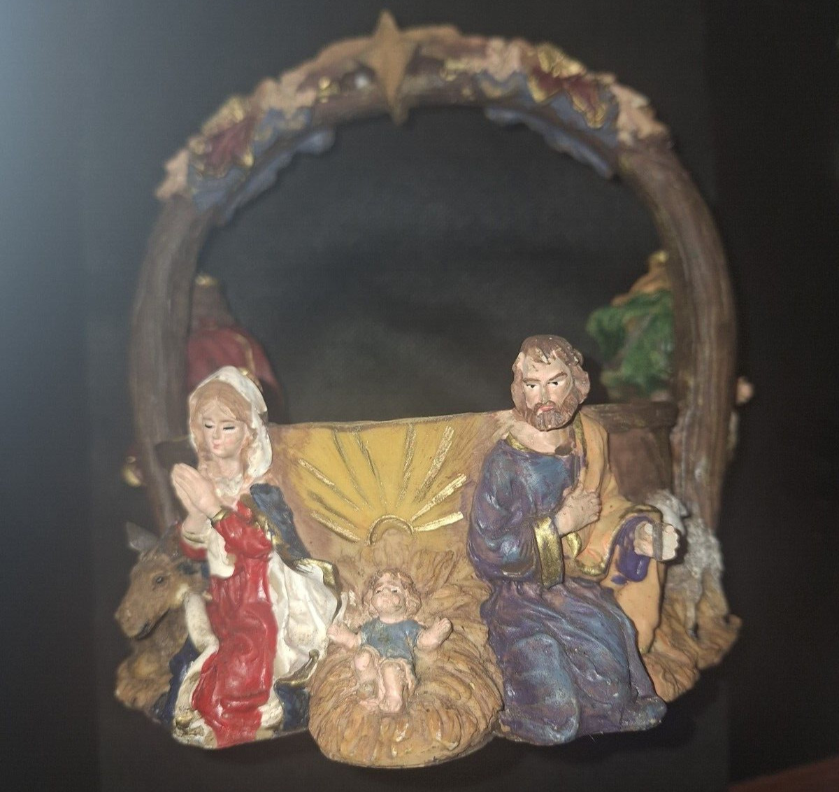 NATIVITY BASKET!    e9597DXX