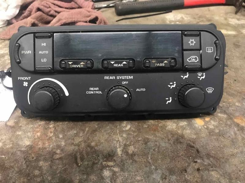 2005-2007 Dodge Caravan Automatic AC Heater Climate Control w/3 zones Oem