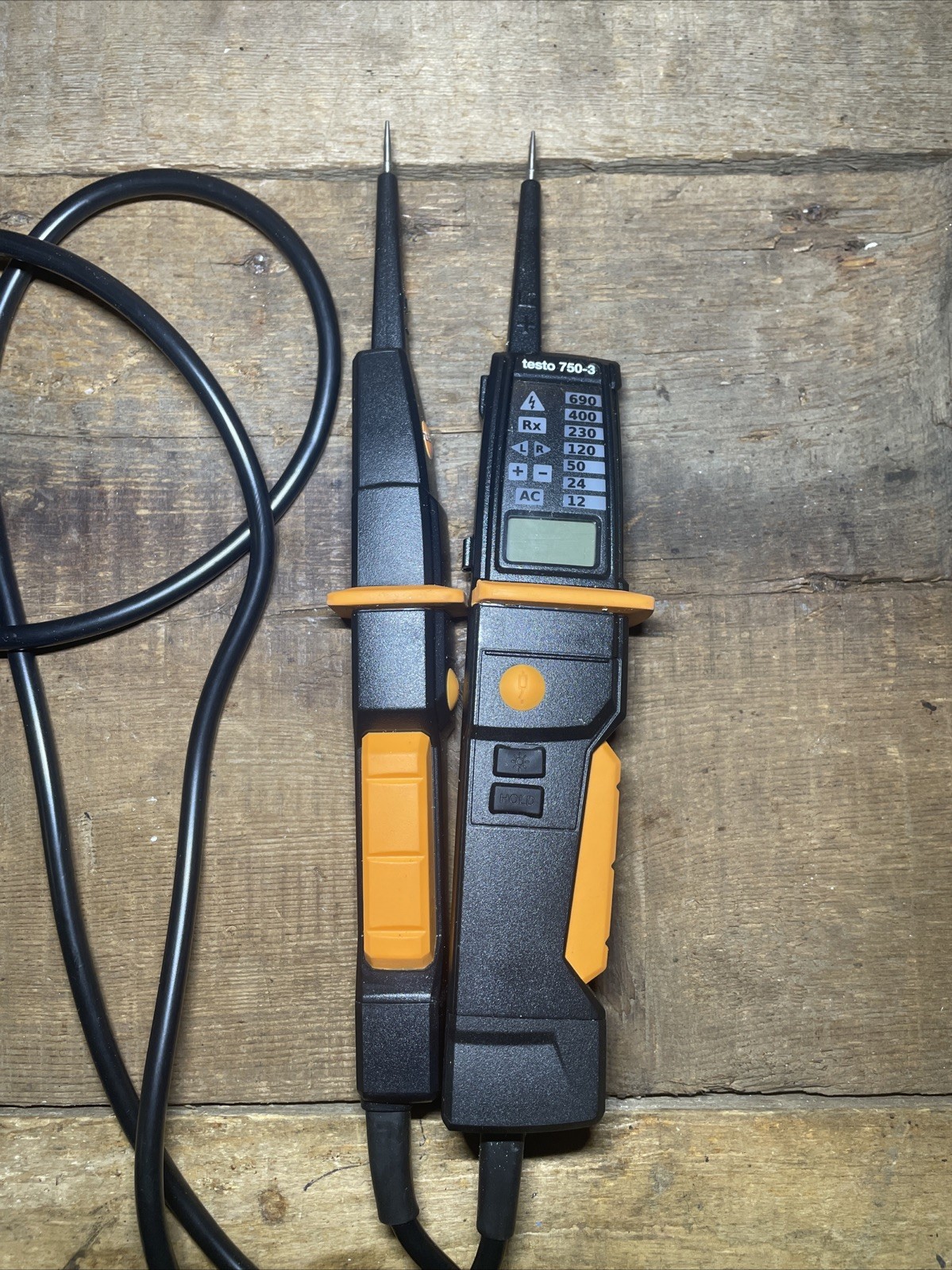 Testo 750-3 Digital Voltage Tester W/ Continuity Phase + Sequence with GFCI Test