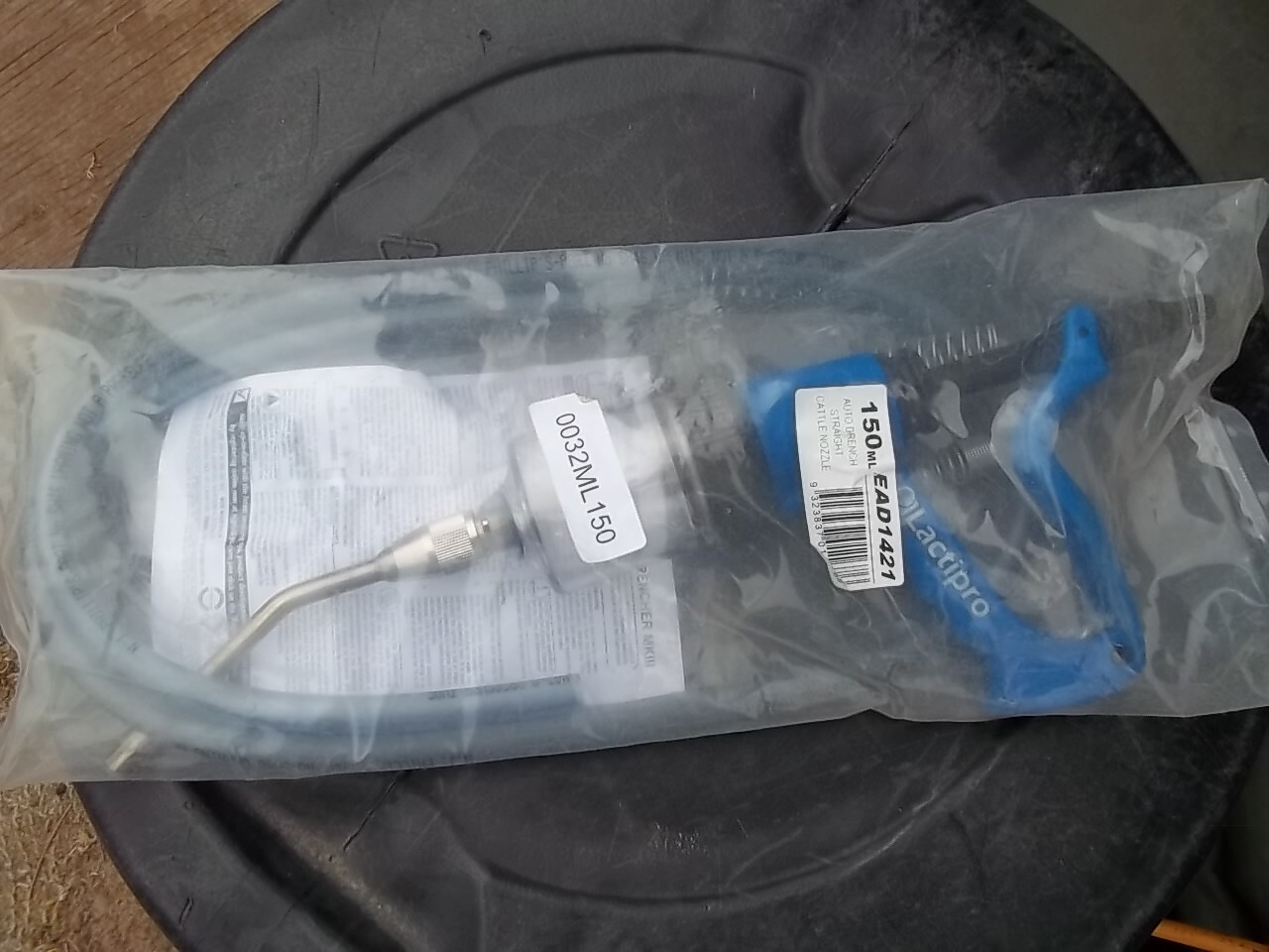 NJ Phillips  Variable Automatic 150ml Cattle Drencher EAD1421  Loc T