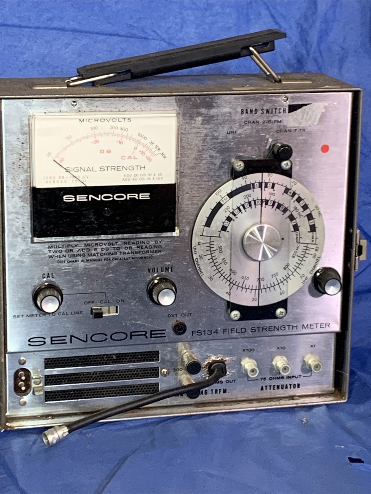 Vintage Sencore ® FS134 Field Strength Meter ~ Parts Or Repair