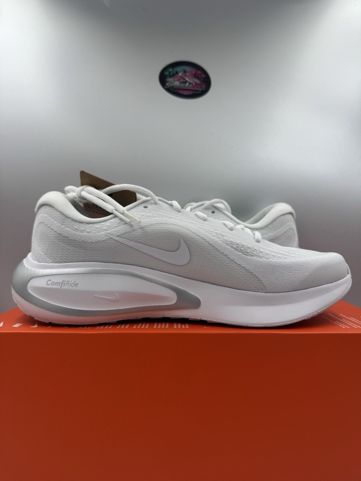Nike Journey Run White Pure Platinum FJ7765-102 Size 10 Women