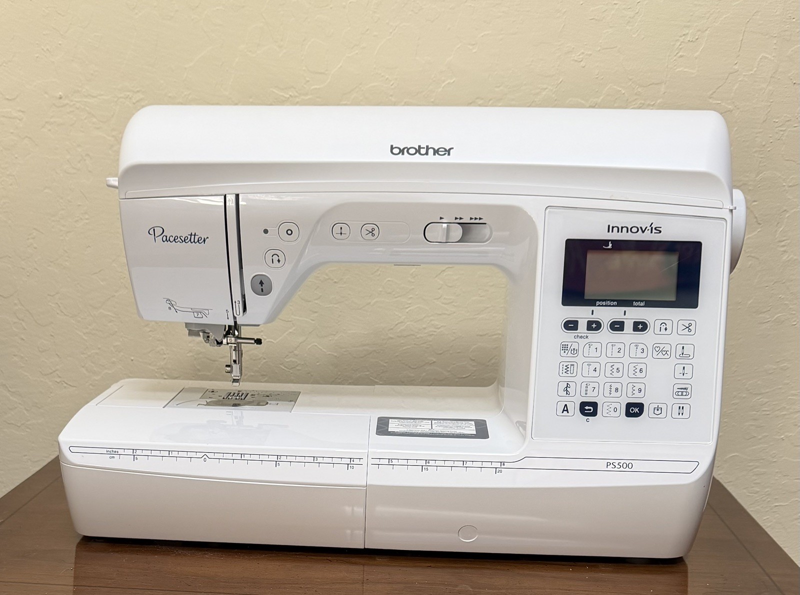 Brother Pacesetter PS500 Computerized Sewing Machine & accessories