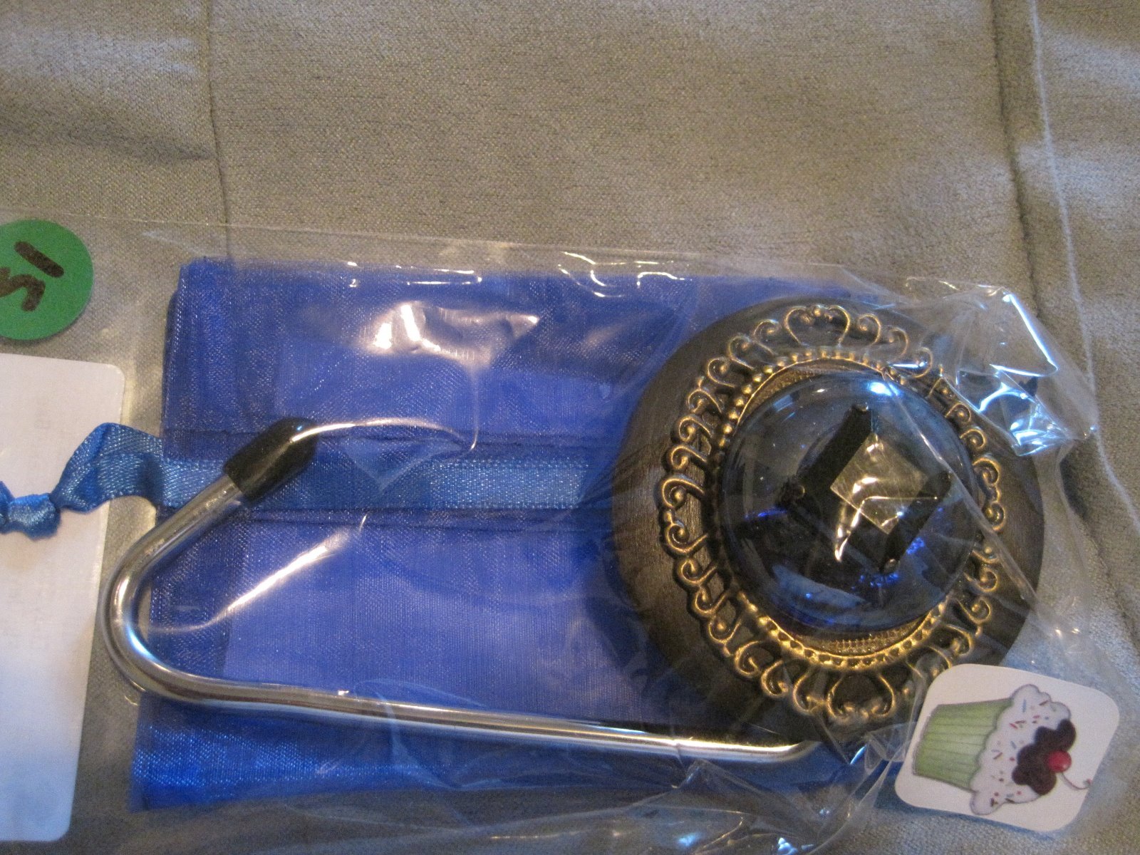 JC Table Counter Bar Top Bag Purse Hook Hanger " round rock  " COA