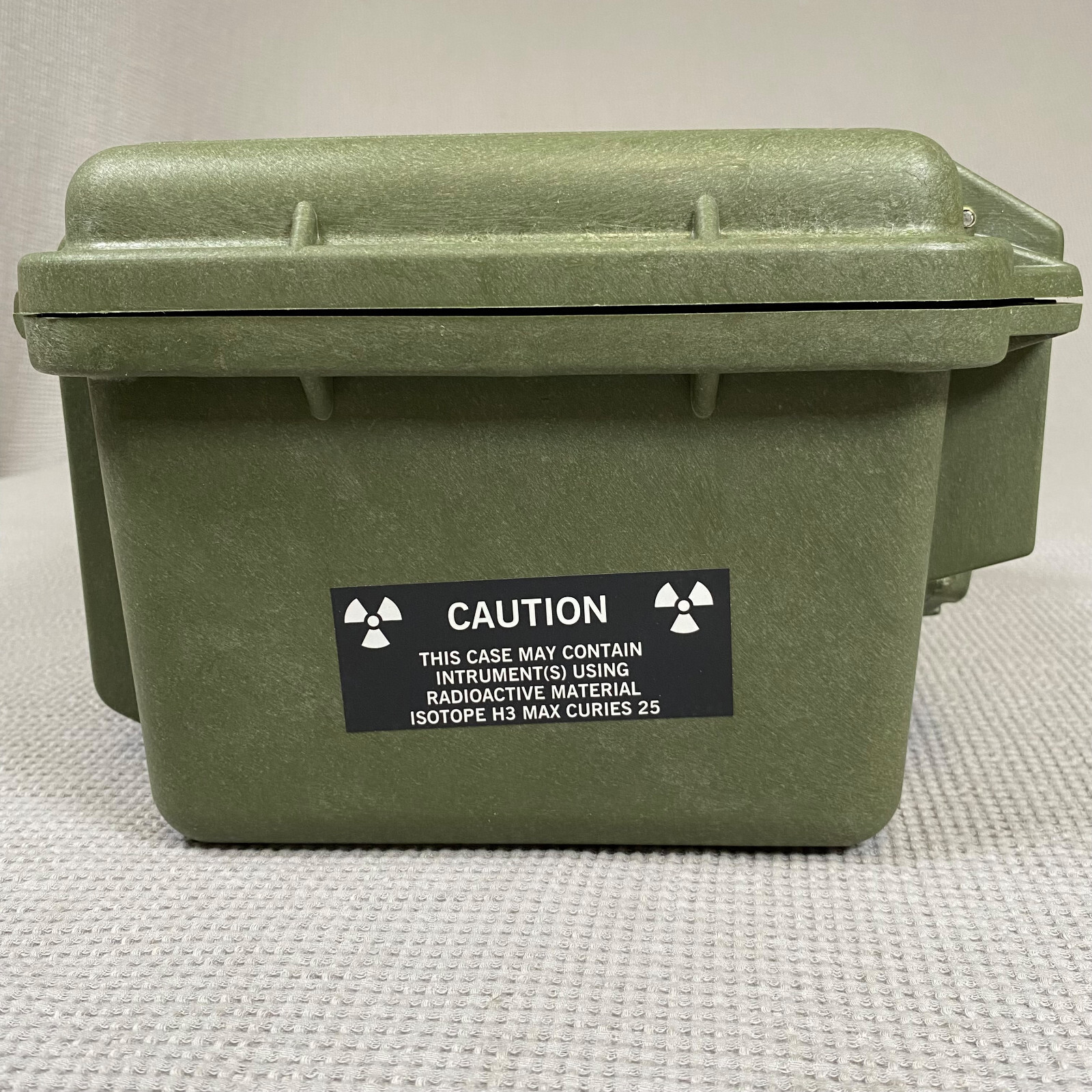 Pelican 1300 Green USGI Optical Storage Case