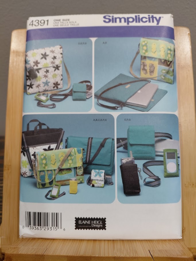 Simplicity 4391 Bags Accessories Laptop Bag Sewing Pattern Uncut