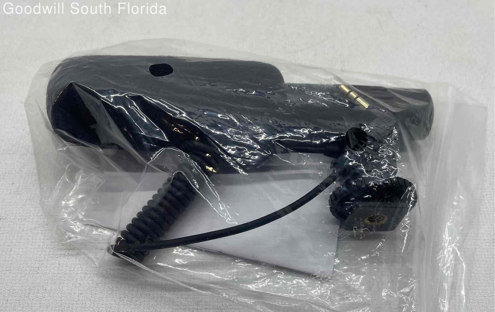 MIC-05 Video Black 3.5mm Plug Camera Accessory Microphone Not Tested