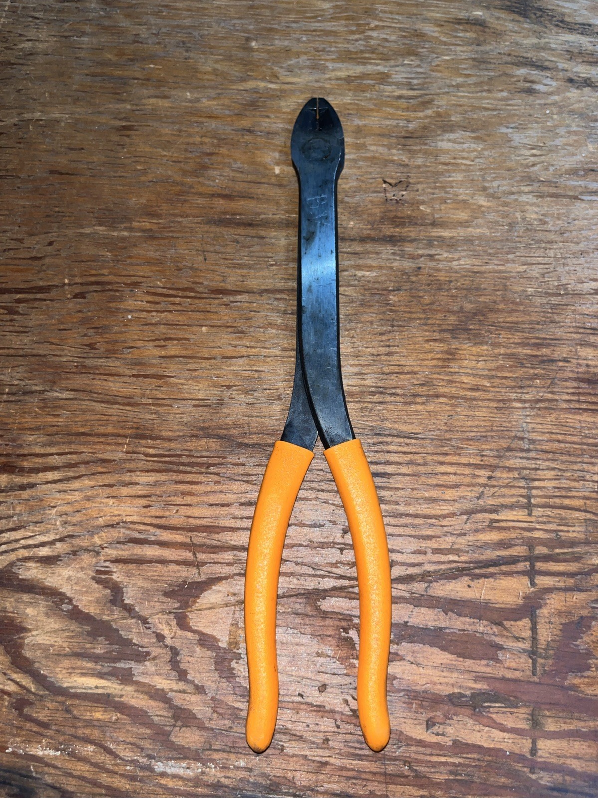 Matco Tools PADG110 11” Orange Handled Long Reach Side Cutter Pliers Tip Rare!