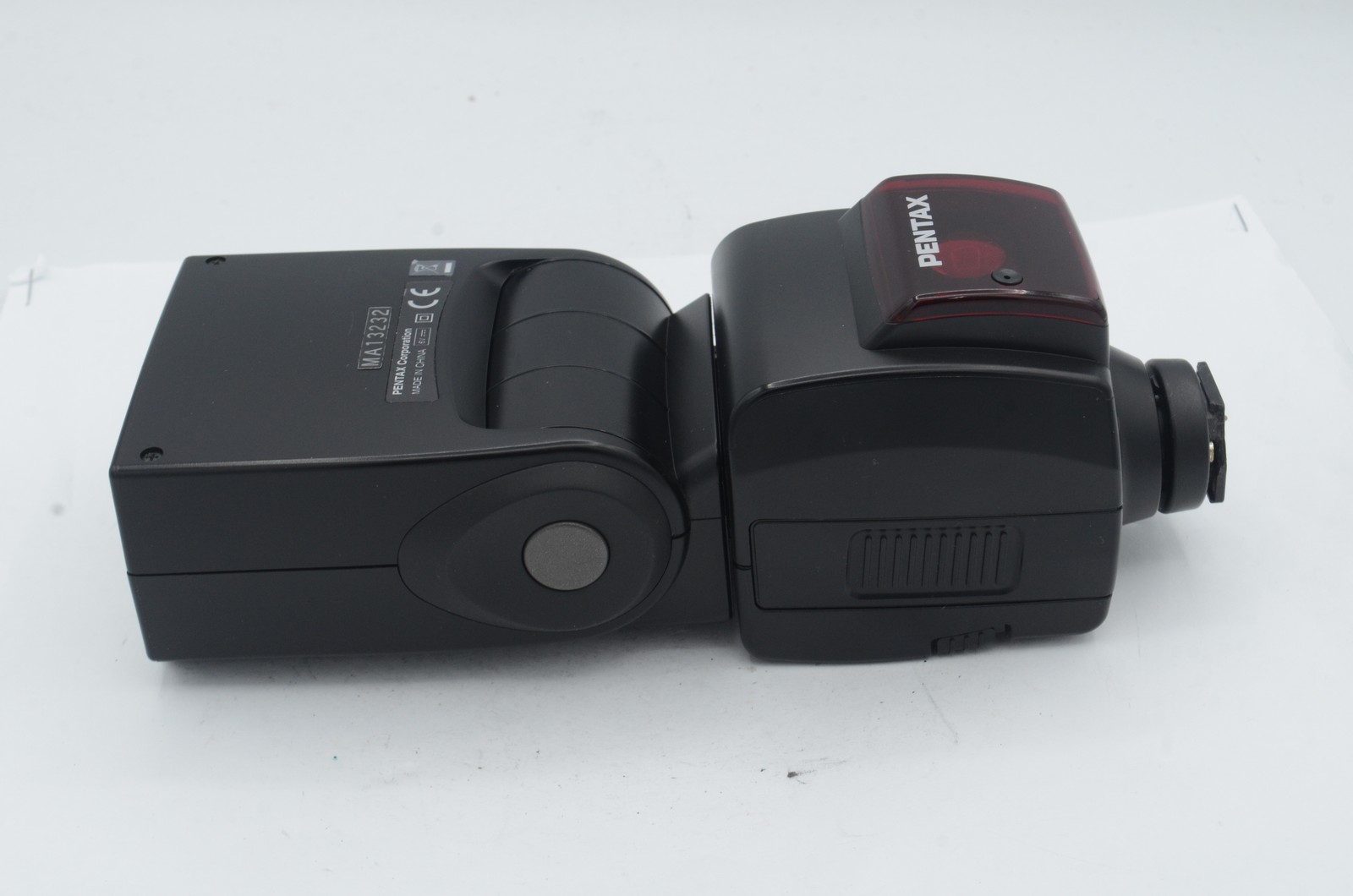 Pentax AF-540FGZ Flash for MZ, PZ, SF, ZX [GN177] {Bounce, Swivel, Zoom}