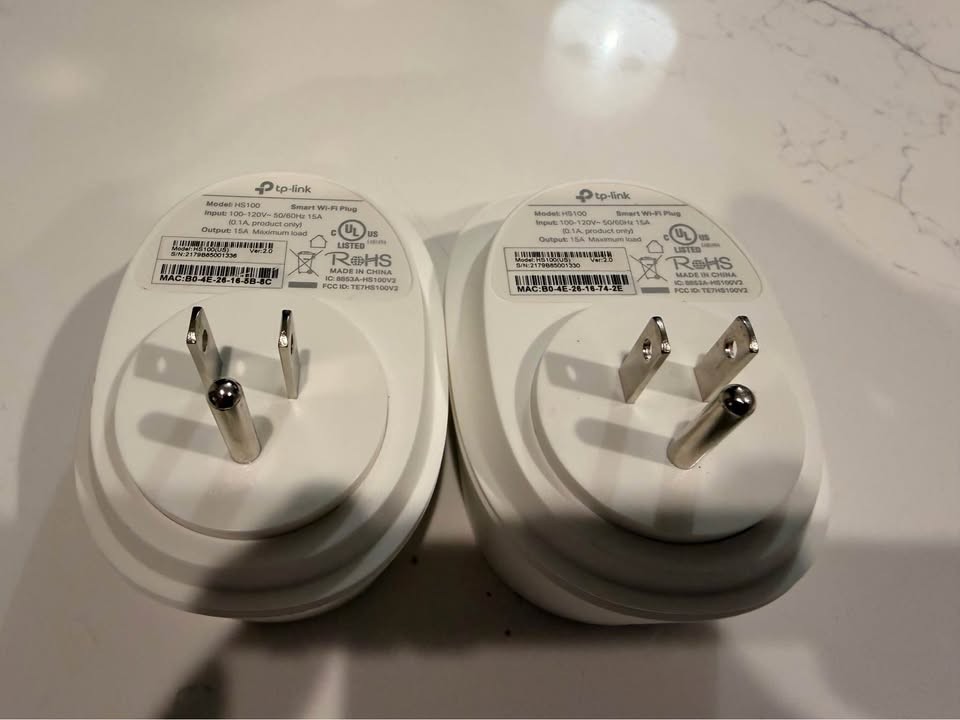 TP-Link HS100 Wi-Fi Smart Plug Kit - Twin Pack
