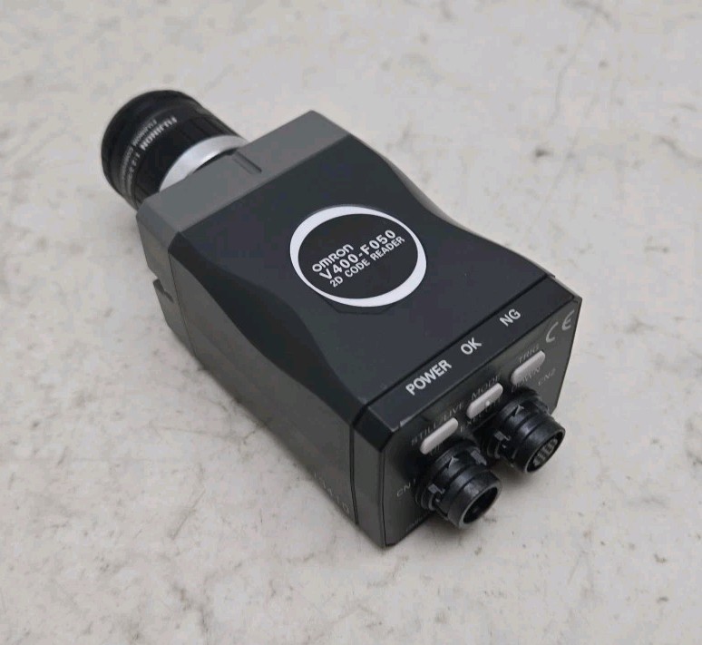 Omron V400-F050 2D Code Reader C-Mount with Fujinon HF50HA-1B 50mm Lens