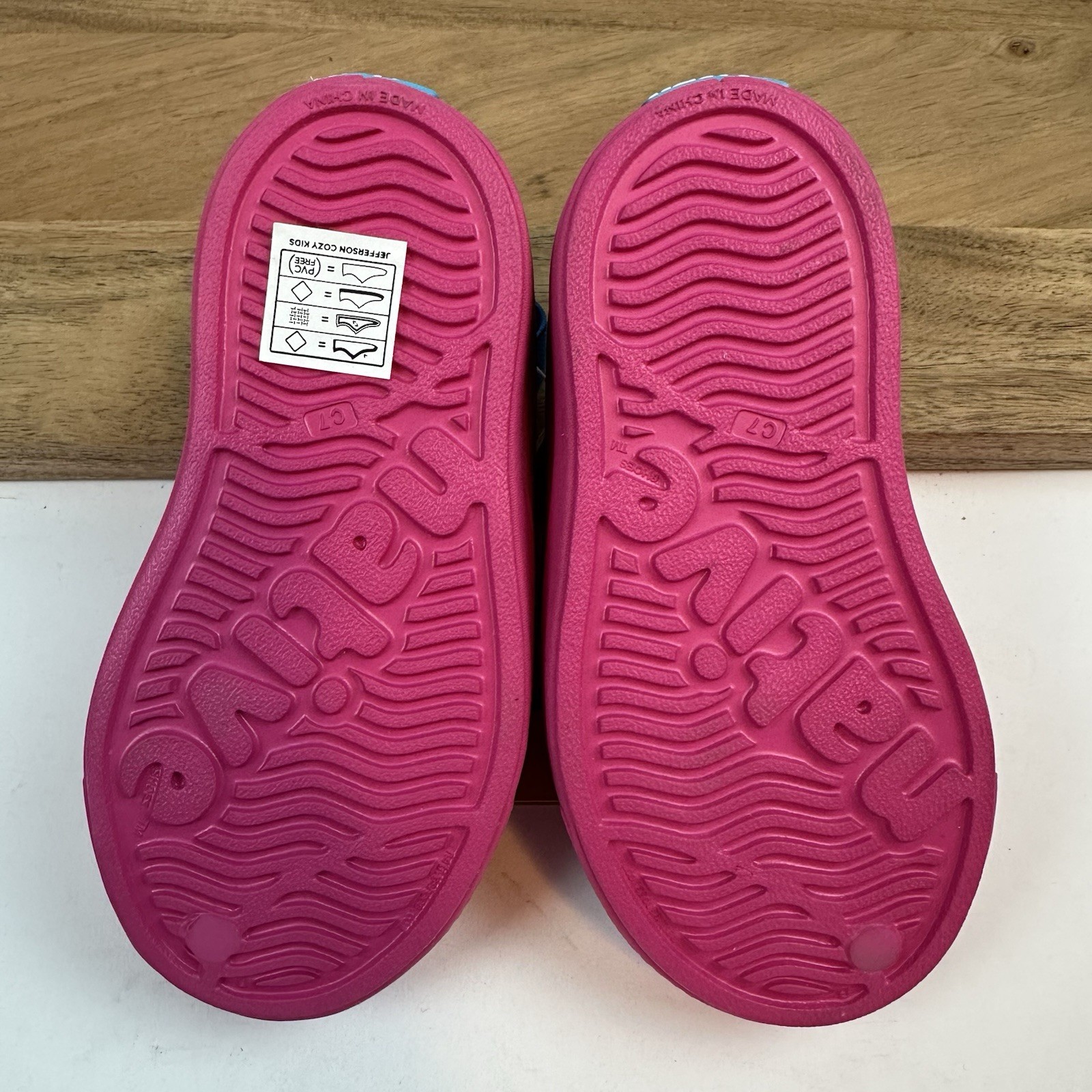 New NWT Little Kids Native Jefferson Cozy Pink Fleece Sling Shoes 7 C