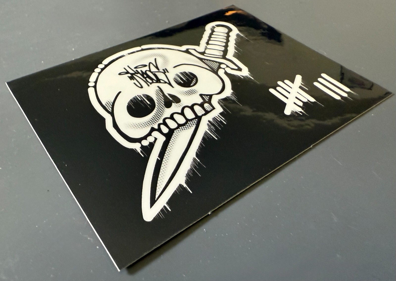 Unkwn8 "Dagger Skull" Sticker