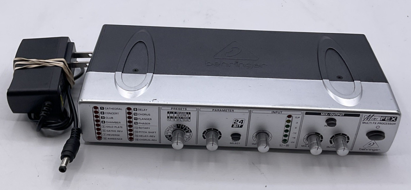 Behringer Mini Fex 800 Multi Effects Processor With Cord