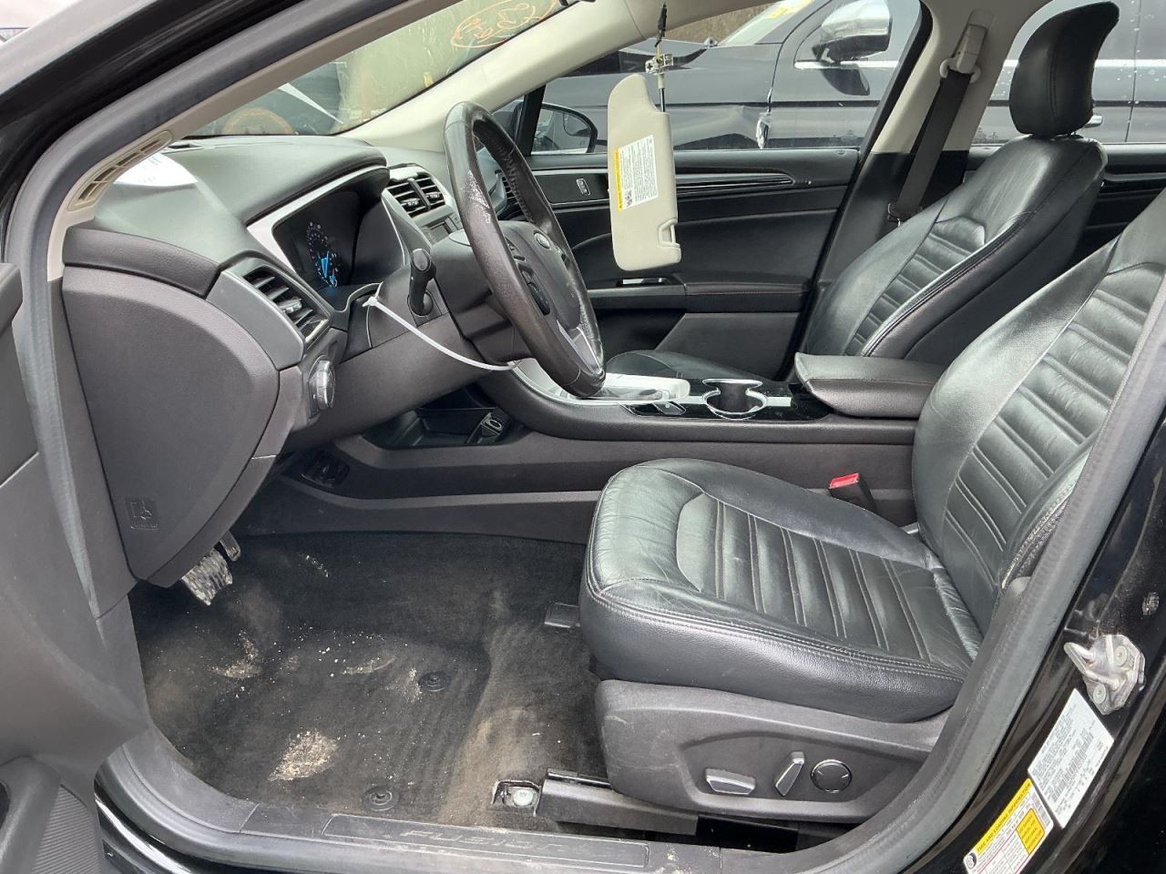 FUSION 2015 Glove Box 4951591