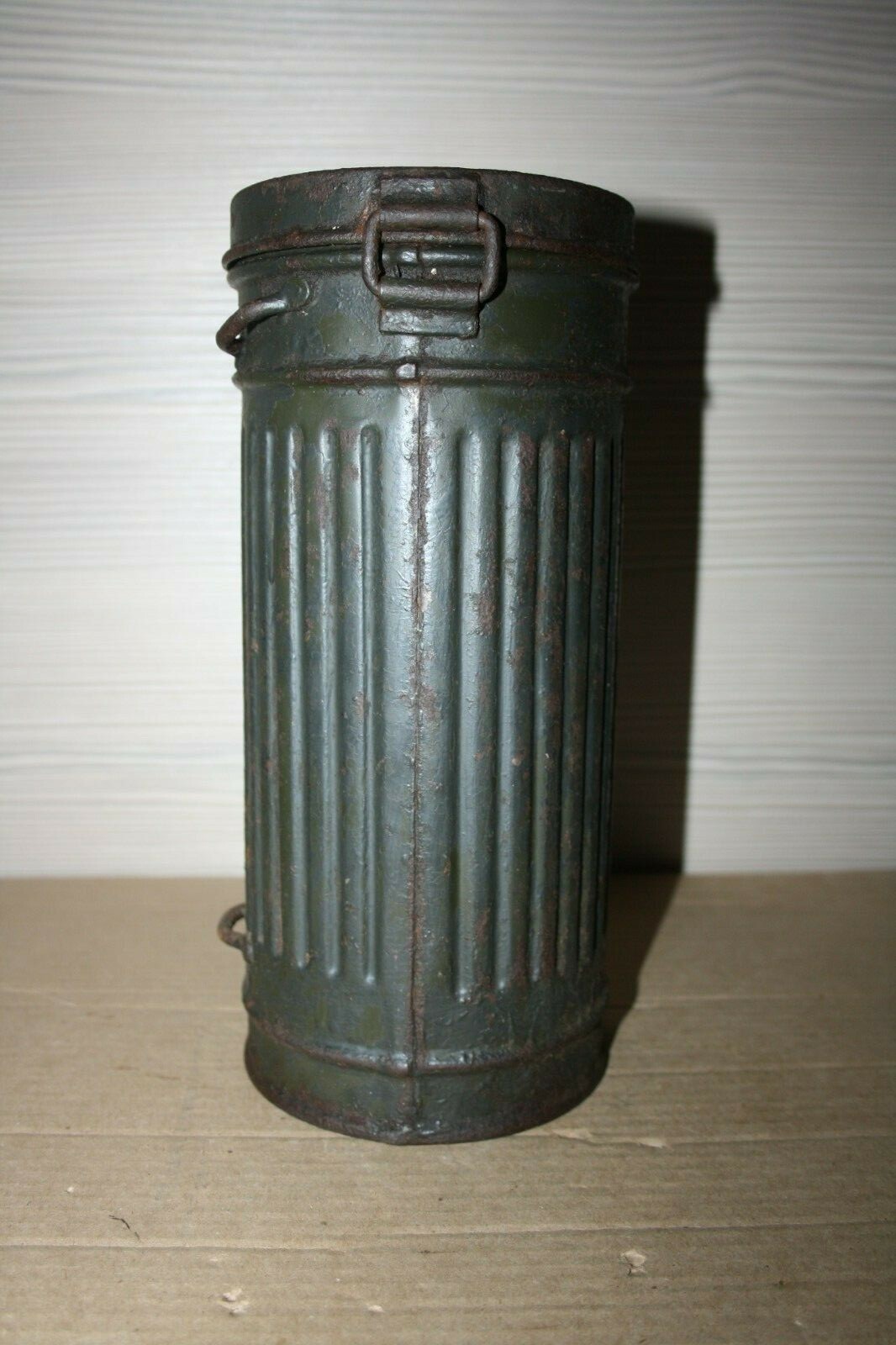 ww2 german gas mask canister