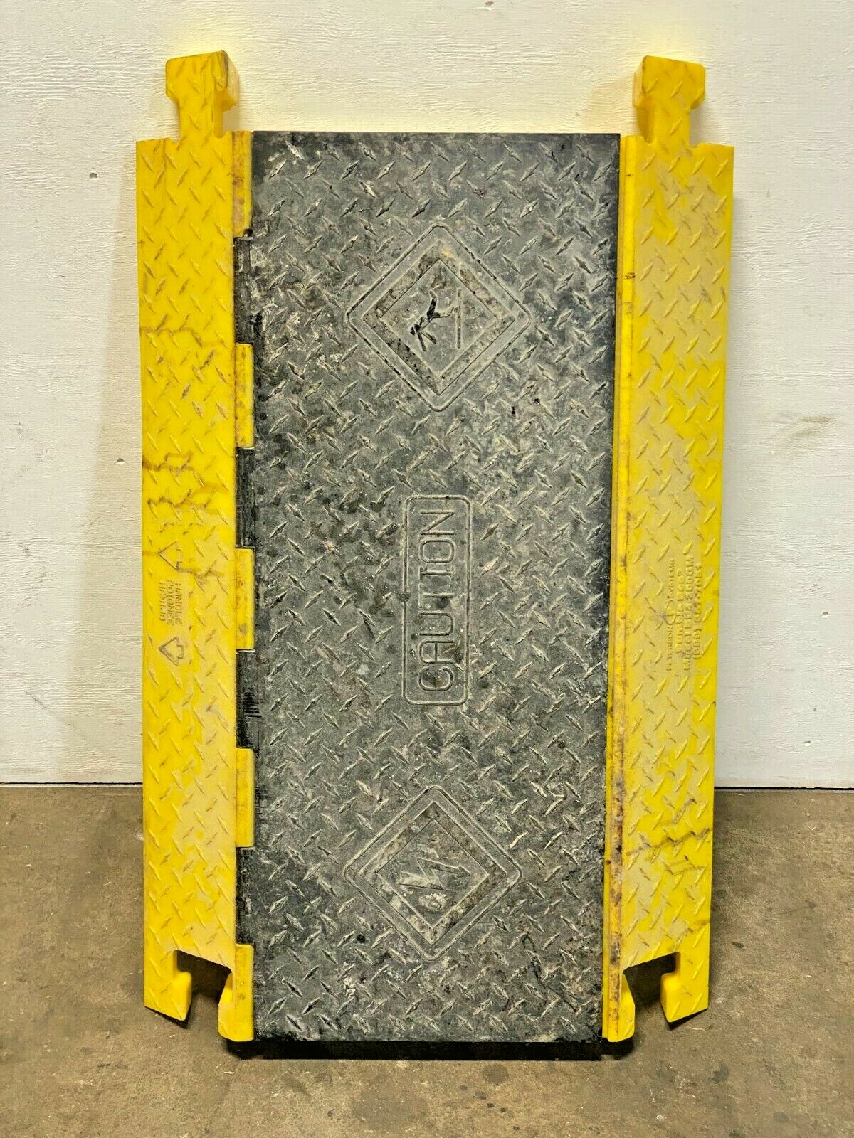 Bumble Bee BB4 300GM 4 Channel Cable Protector Ramp Hose 36" BB4GM300 B3A