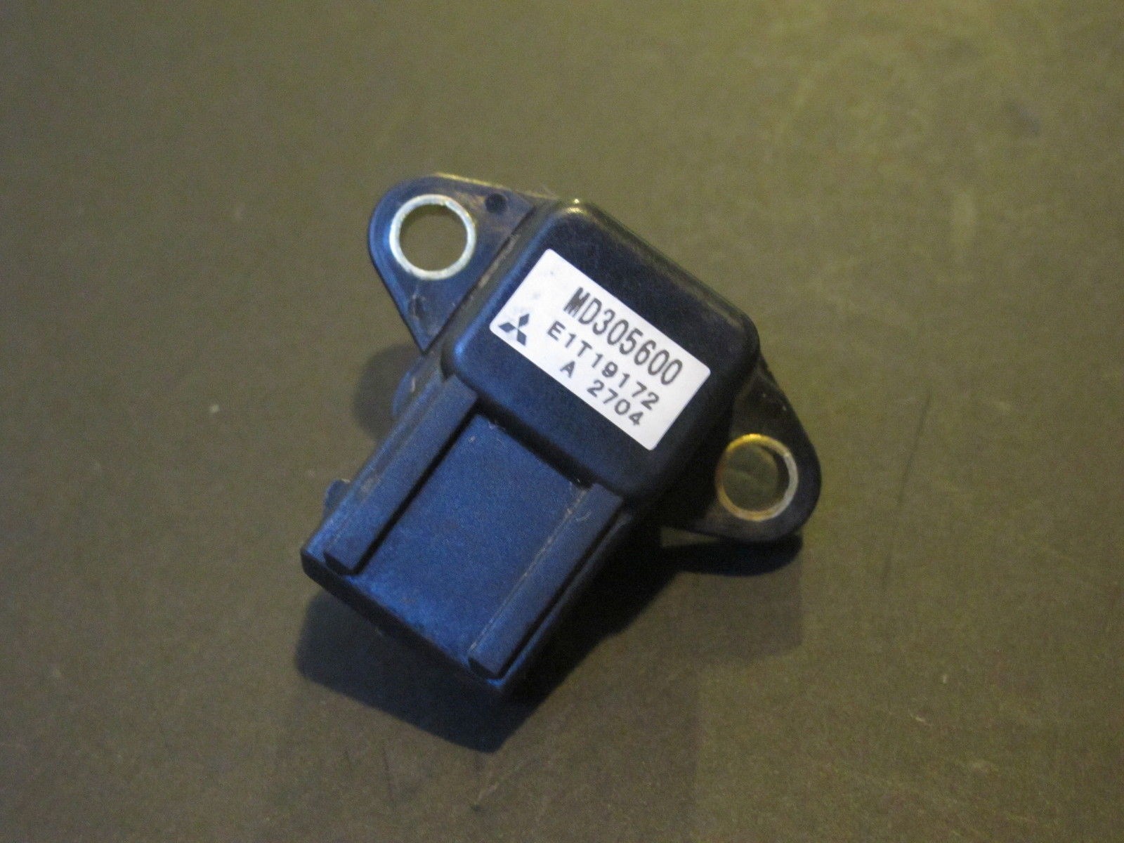 Mitsubishi 91-05 MAP Sensor MD305600 Eclipse Galant Mirage 3000GT Montero Lancer