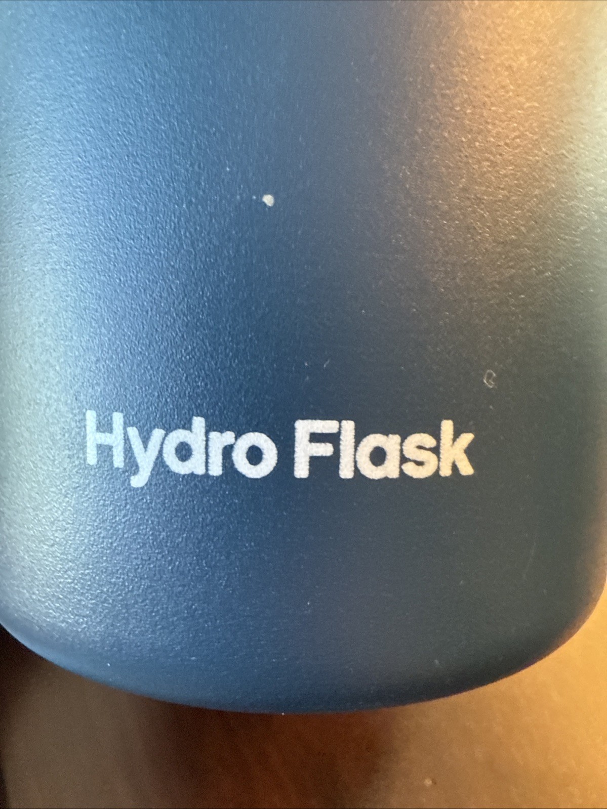 Hydro Flas 32 oz Wide Flex Cap Indigo Dent - See Photos - Wobbles