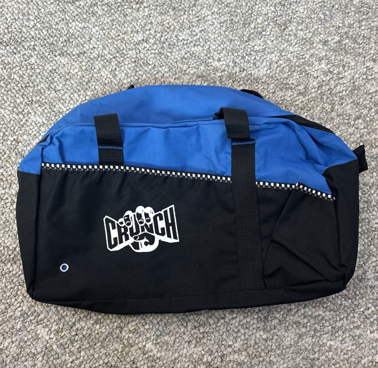 Crunch Fitness Gym Duffle Bag Travel Carry On Bag NEW Weightlifting Workout