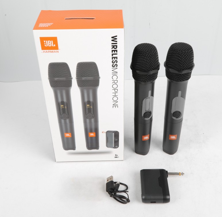 NEW WIRELESSMICAM 2 Wireless Dynamic Microphones With Dual-Channel Receiver US