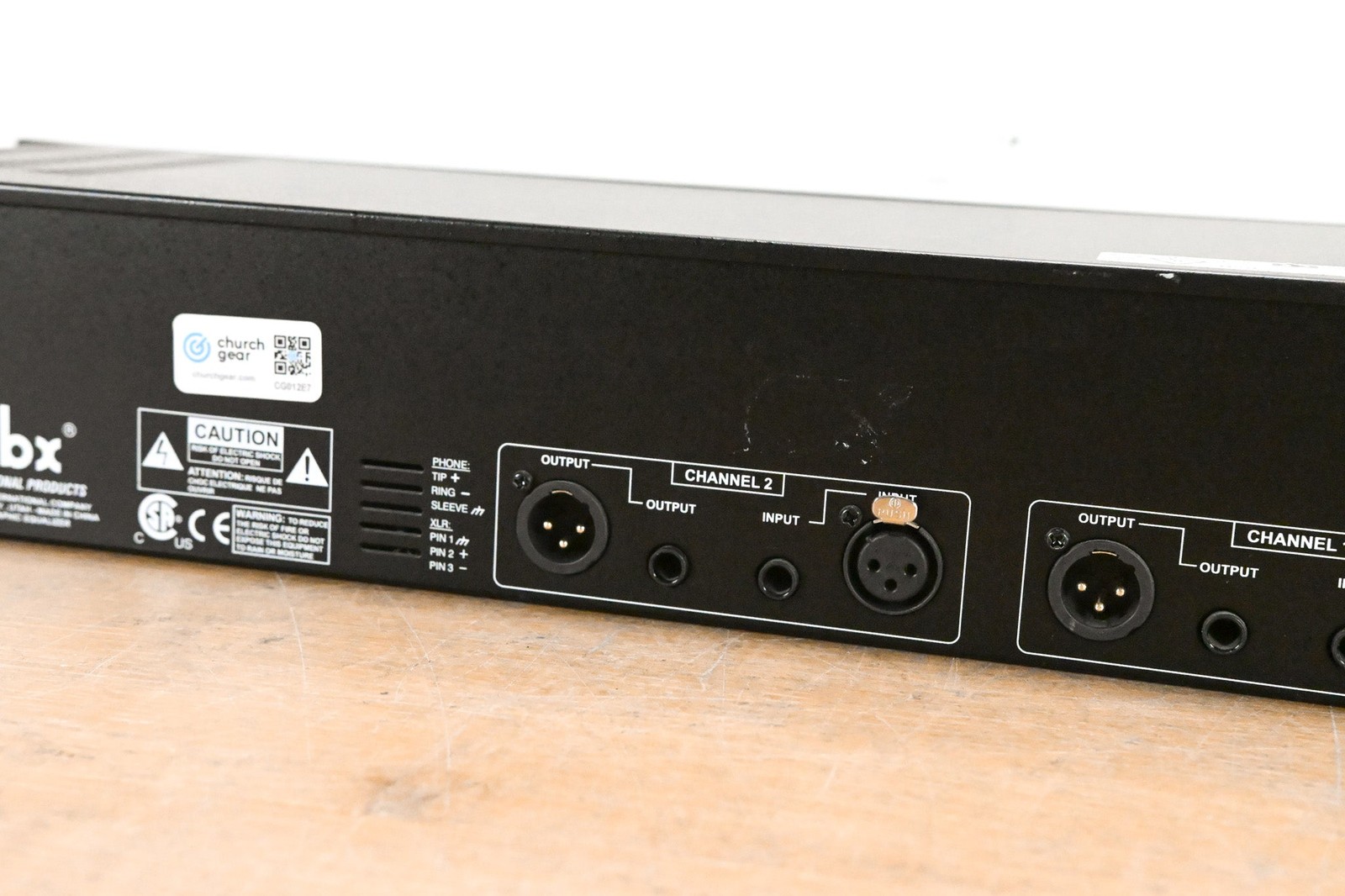 dbx 231 Dual-Channel 31-Band Graphic Equalizer CG012E7