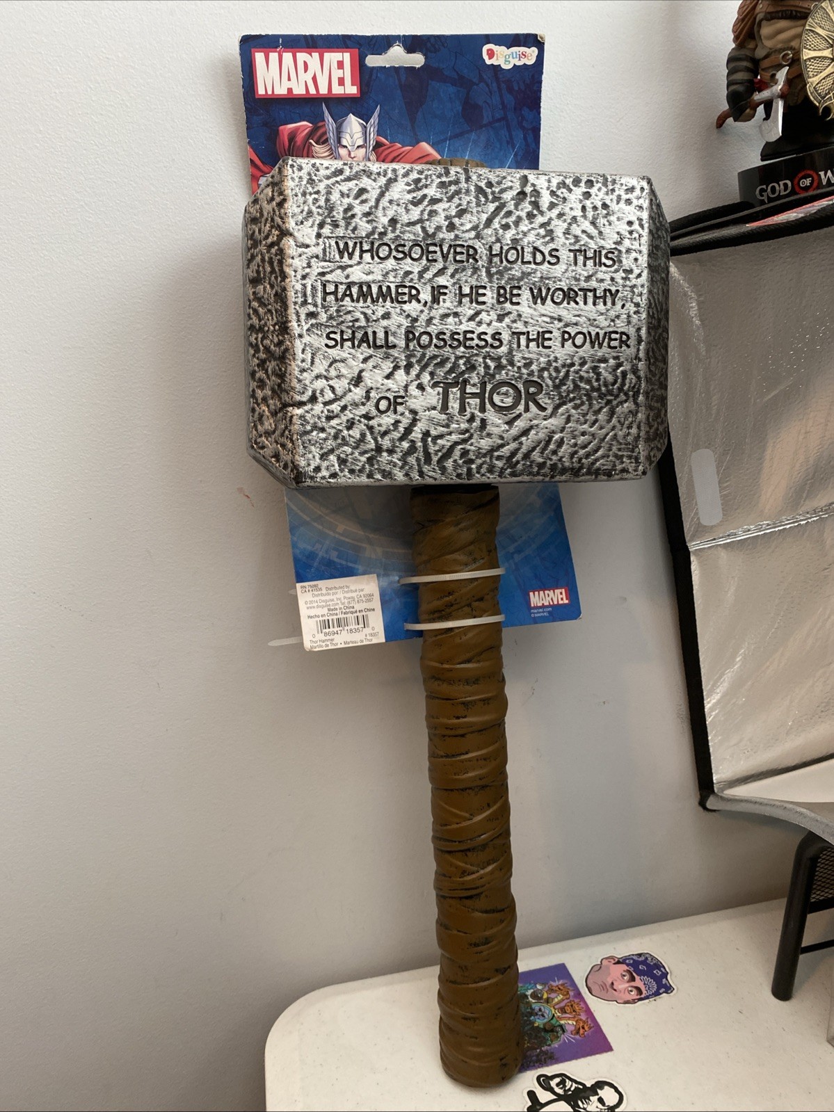 OFFICIAL THOR MJOLNIR HAMMER MOVIE PROP REPLICA MARVEL/DISGUISE 2014 NEW-20"