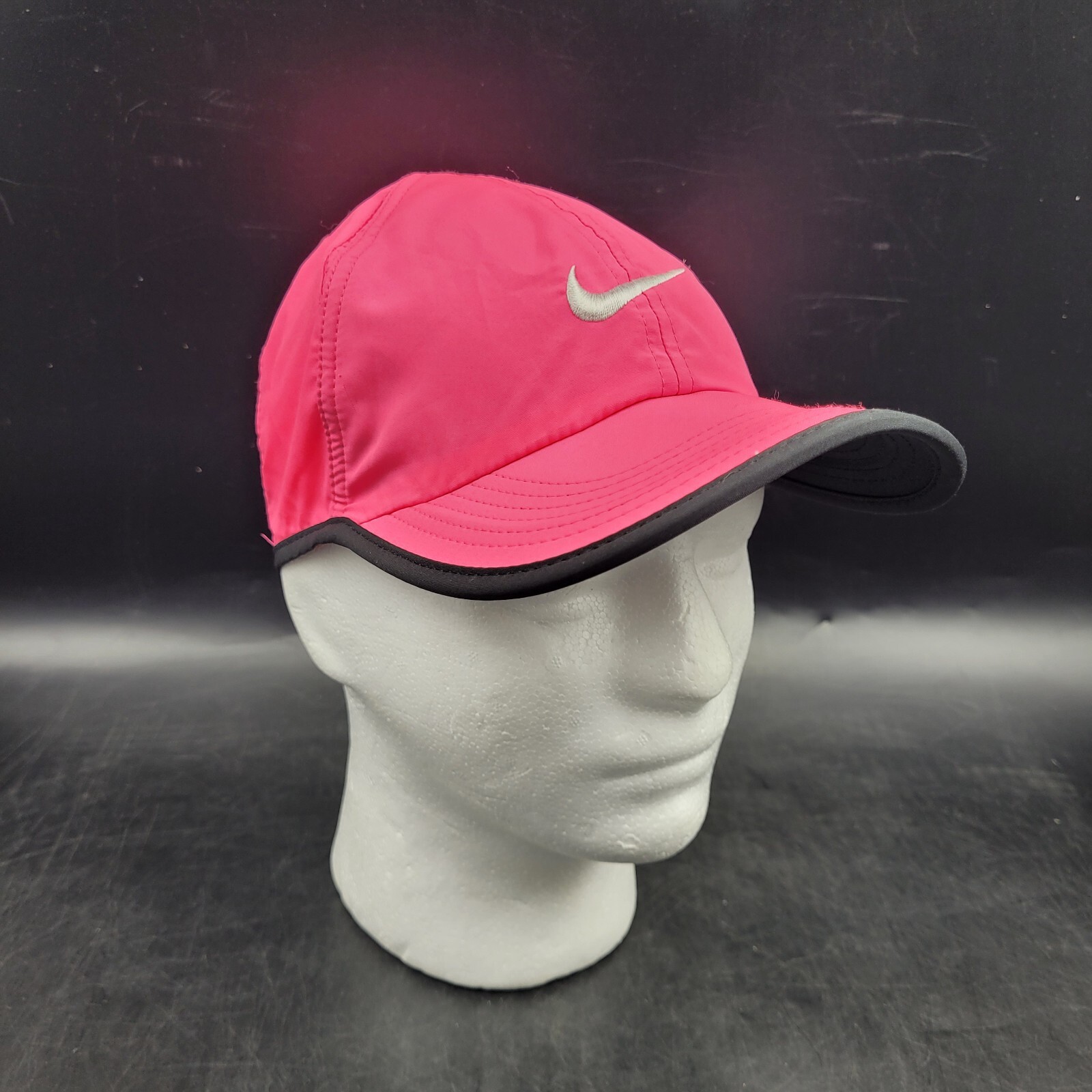 Nike Featherlight Dri-Fit Pink & Black Running Hat
